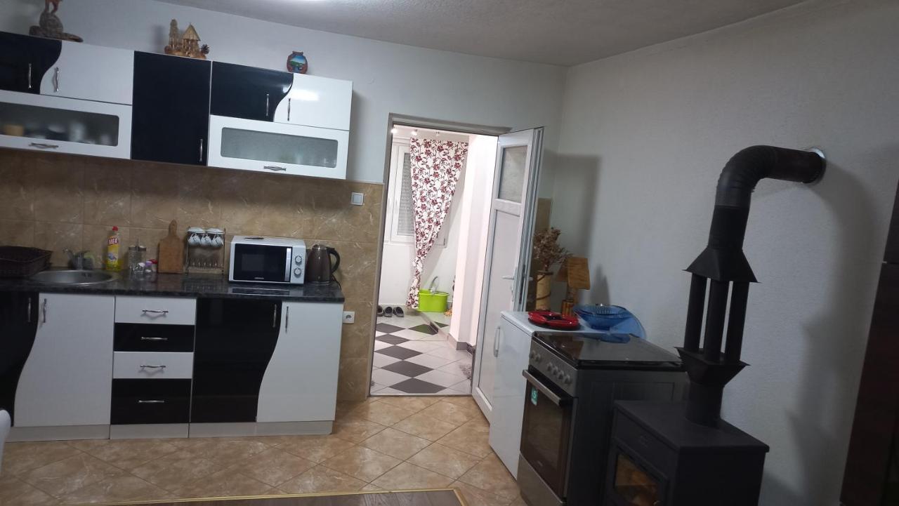 Apartmani ,,Bato,, Sjenica Luaran gambar